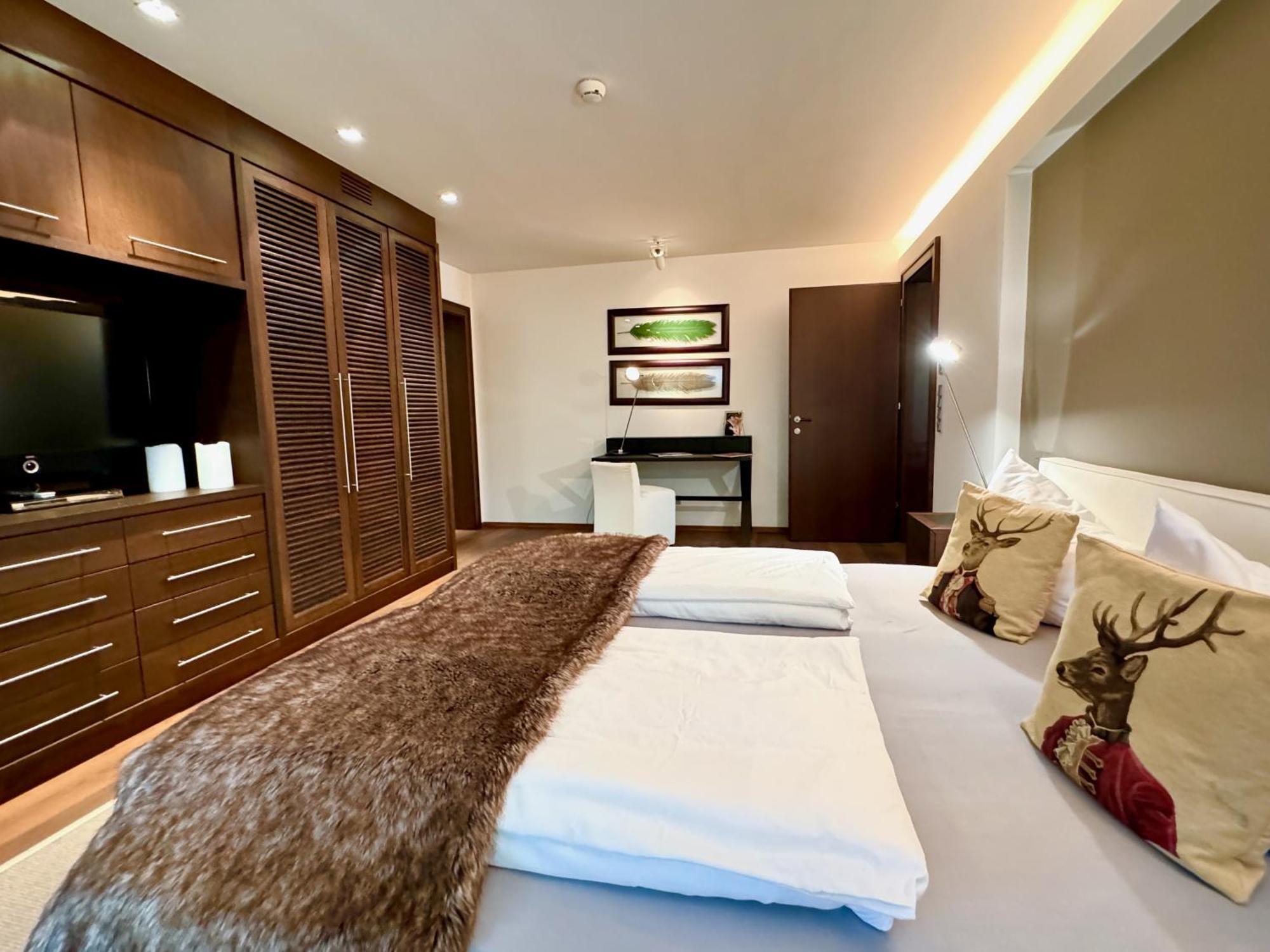 Kitz Deluxe Suite 1 & 2 Im Zentrum Mit Eigenem Spa & Parken By Belle-Stay Kitzbuhel Exterior photo